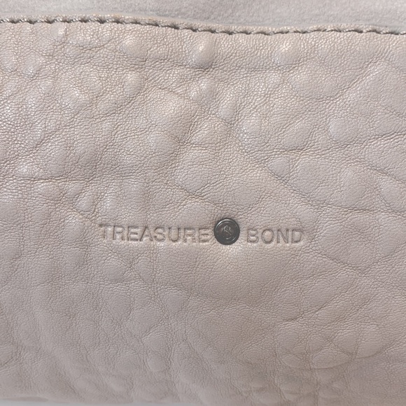Nordstrom Multi Pocket Hobo Bag 🤍 Genuine Leather Treasure & Bond - Picture 13 of 16